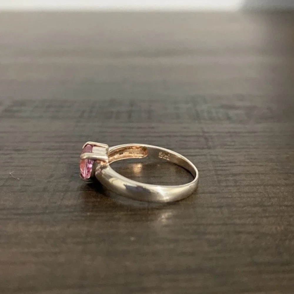 Sterling Silver Heart Pink Topaz Ring Size 6.75 - Picture 2 of 9